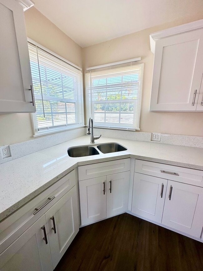 Photo - Cedar LB Unidad B