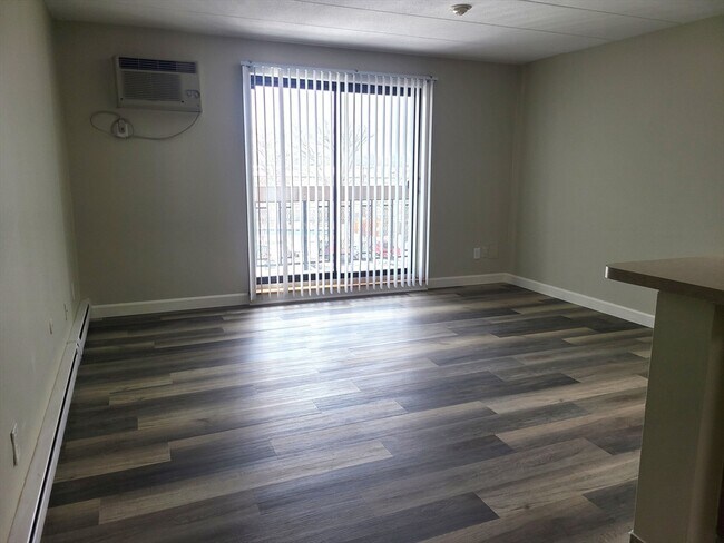 Photo - 576 Washington St Unidad 410