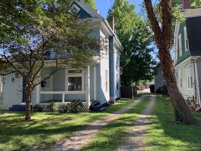 Photo - 215 W Union St