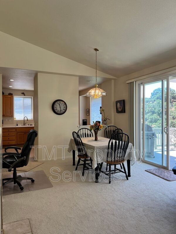 Photo - 6213 Kestrel Ln