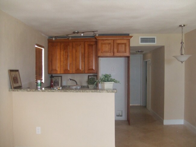 Photo - 11970 NE 19th Dr