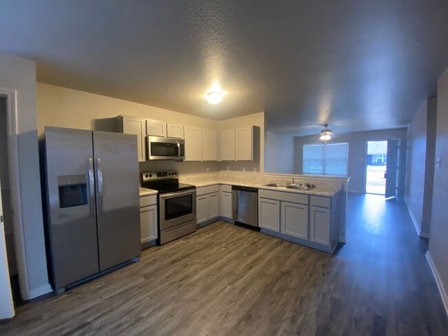 Photo - Clean 3bed/2 bath Home!