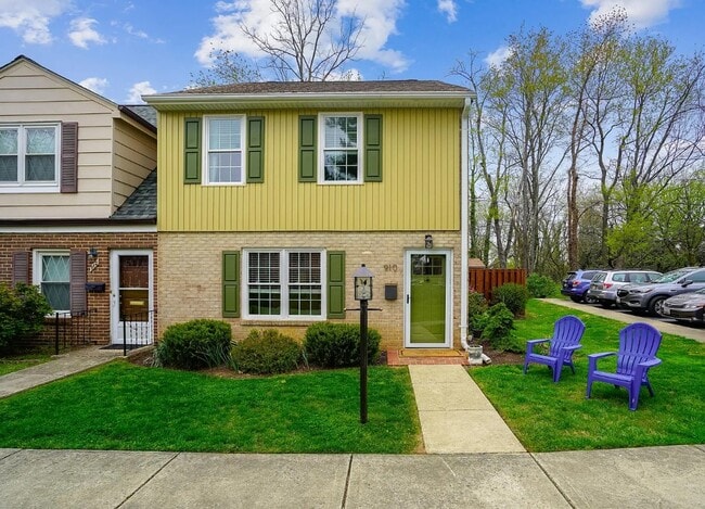 Building Photo - Bethany Court