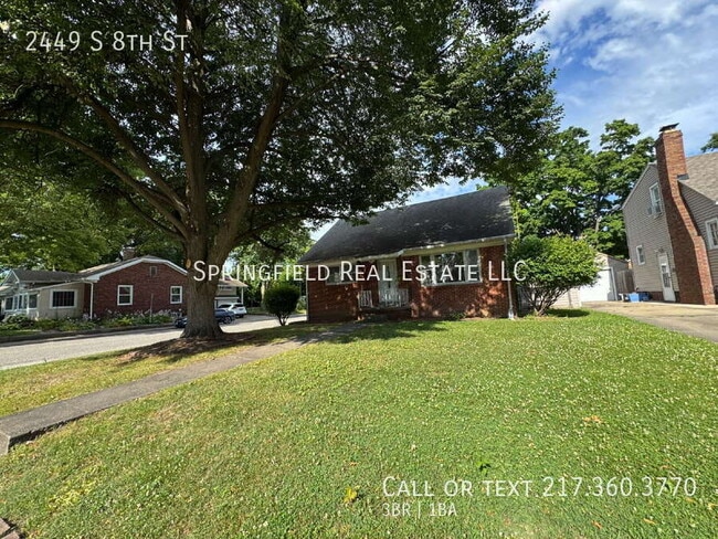 Building Photo - 2449 S 8th St