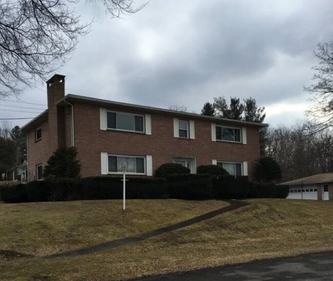 Building Photo - 120 S Jensen Rd Unit 1E