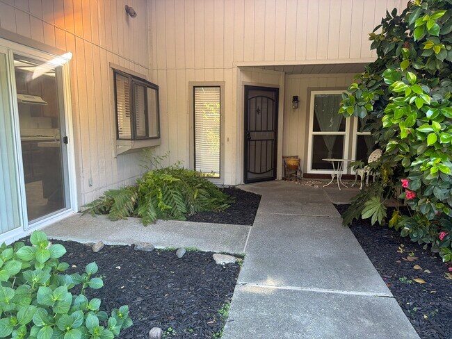 Photo - 8016 Sawgrass Cir