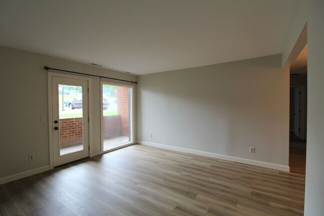 Photo - 1112 Blue Ridge Dr