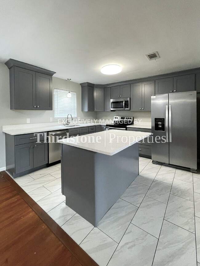 Photo - 3390 Jacqueline Dr