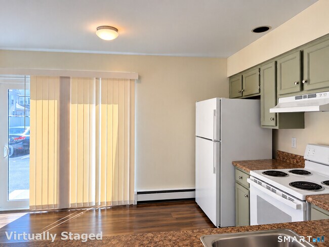 34 James St Unidad B