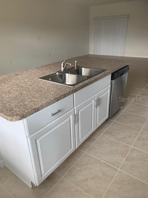 Photo - 1582 Dalehurst Ln