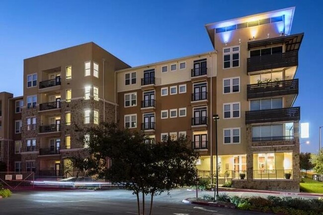 Photo - 4000 Hulen Pl Condo Unit b7