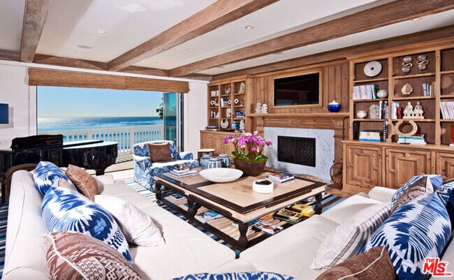 27348 Pacific Coast Hwy