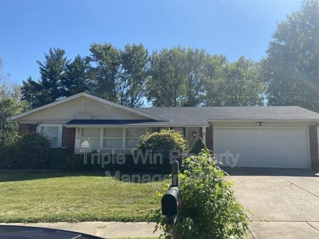 Photo - 2372 Rockymont Dr