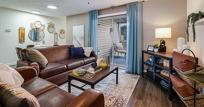 Model-Living-Room-01-The-Hills-Northview-Harrisonburg-VA-4 - The Hills Northview Apartments