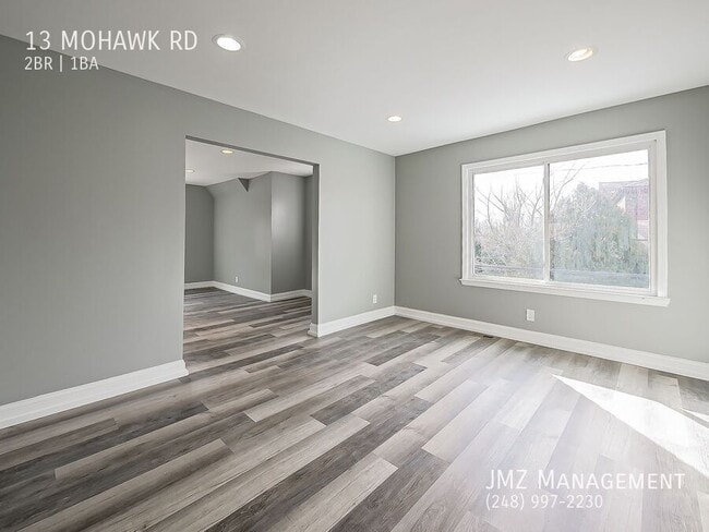 Photo - 13 Mohawk Rd