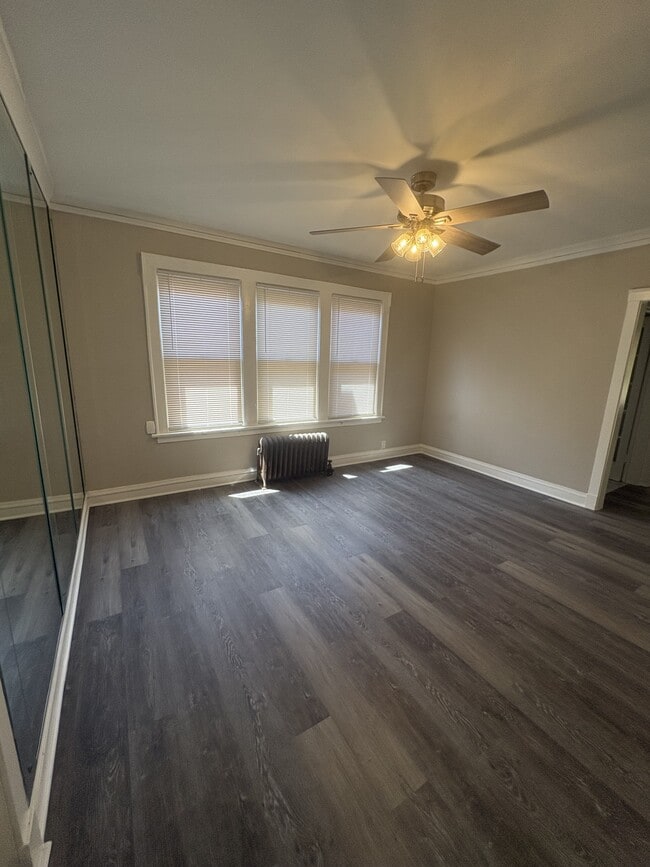 Photo - 7607 S Wolcott Ave