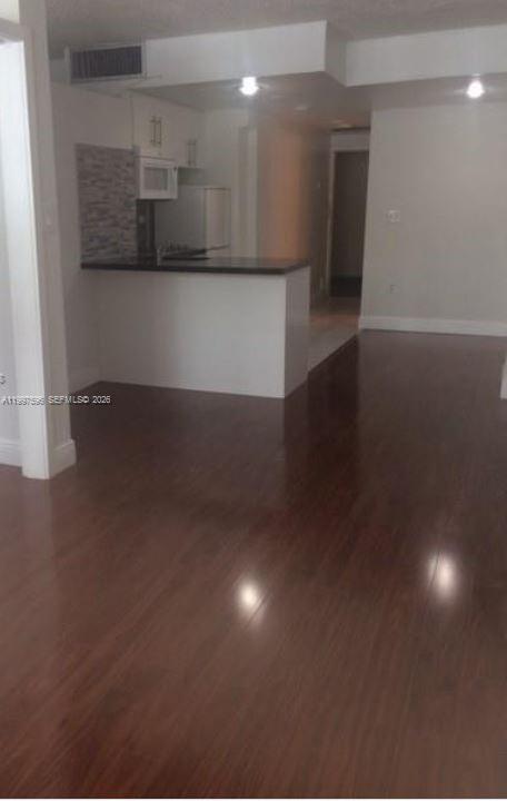 Building Photo - 999 Brickell Bay Dr Unit 1009