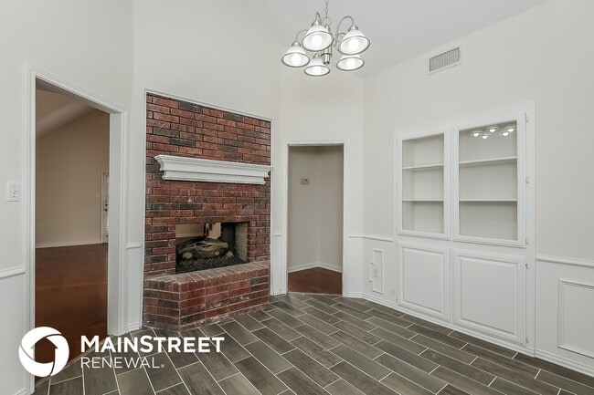 Photo - 2157 S Winding Creek Dr