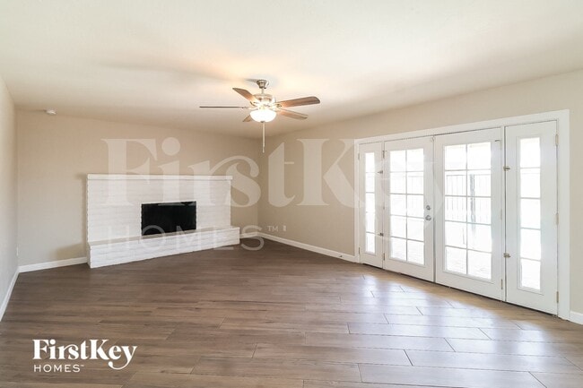 Photo - 3127 W Shangri La Rd