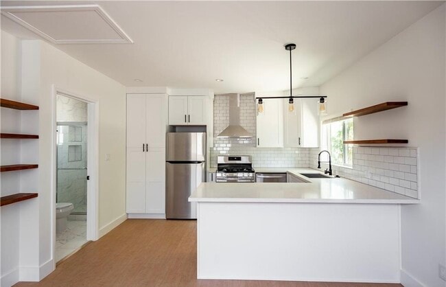 Photo - 8961 Etiwanda Ave