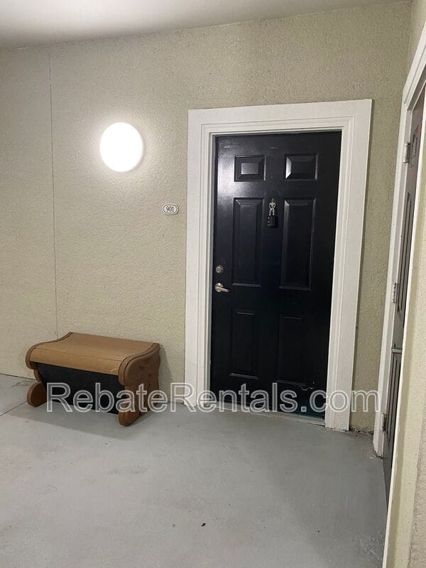 Photo - 8290 Gate Pkwy W Unit #901