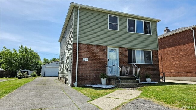 Photo - 1377 Sheridan Dr