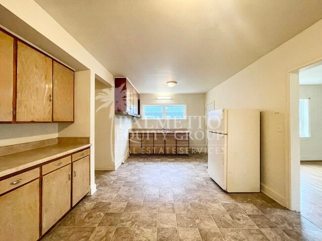 Photo - 405 Richardson Ave Unit B
