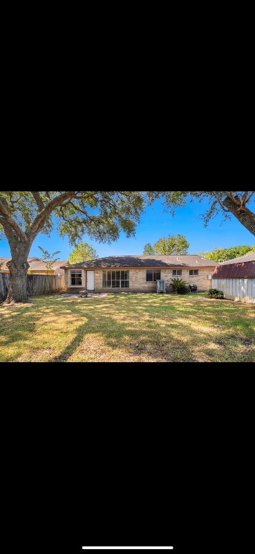 Photo - 322 Anchor Way