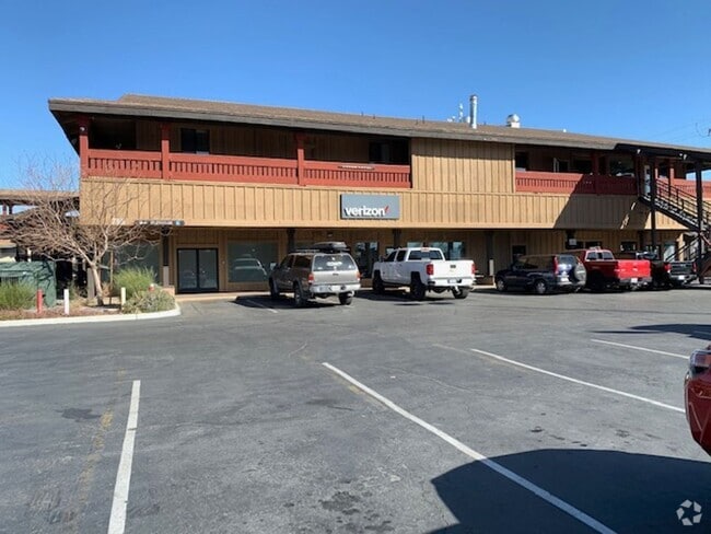 Building Photo - Cottonwood Plaza Unit 787 N Main #207 Rental