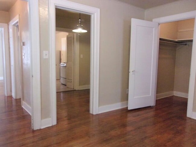 Photo - Remodeled 1 BED 1 BATH DUPLEX MIILER'S BLVD HISTORIC DISTRICT