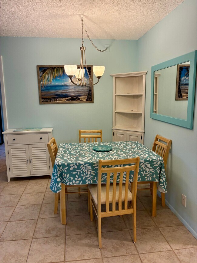 19505 Quesada Ave Unidad MM 203