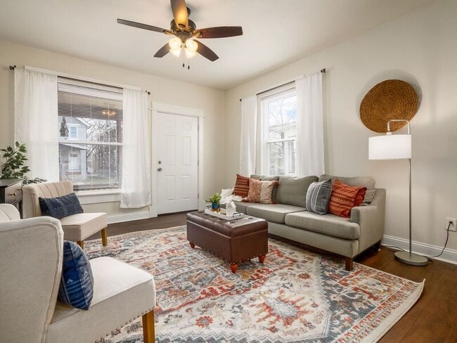 561 Kimball Pl