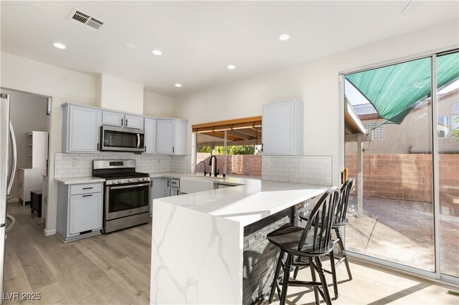 Photo - 7820 Mount Angel Dr