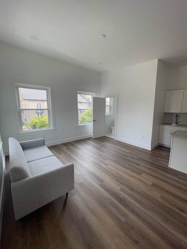 58 N. Prince St. Downtown Lancaster - 58 N Prince St Unit C