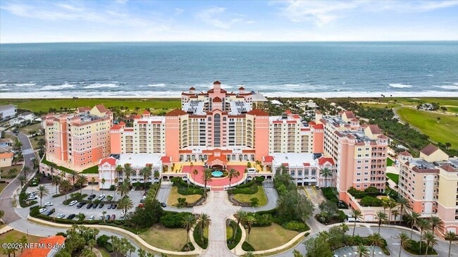 Building Photo - 200 Ocean Crest Dr Unit 1111