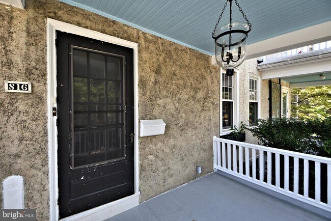 Photo - 816 E Southampton Ave