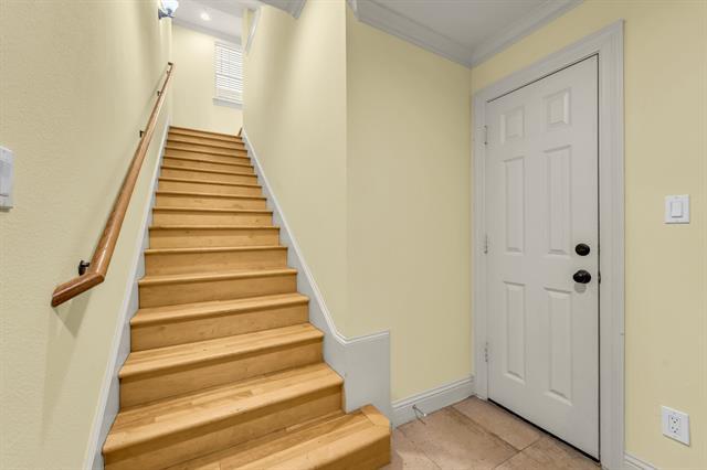 Photo - 2203 N Carroll Ave