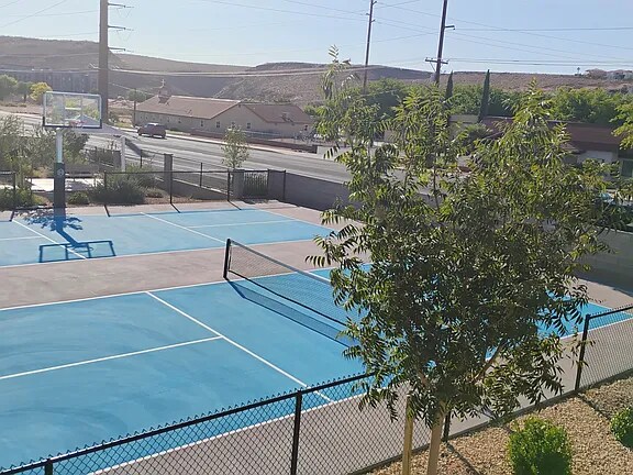 Photo - 1167 E Telegraph St Unidad A201