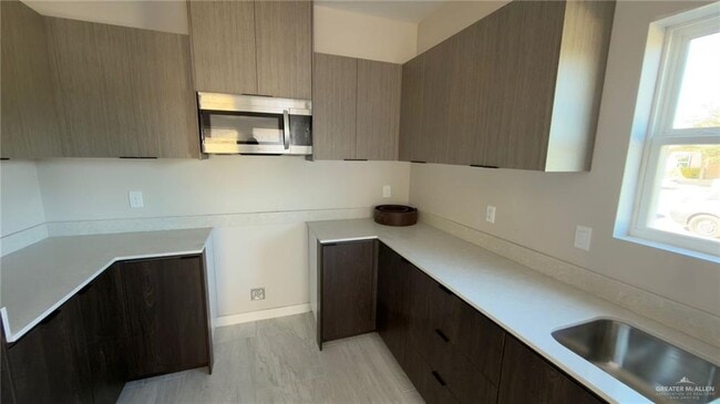 Photo - 16 Paola St Unit 1