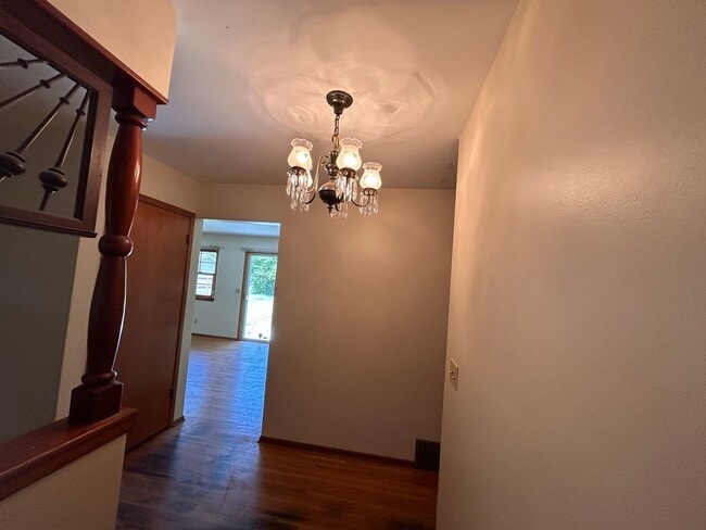 Cute 3 bed 1 bath - Cute 3 bed 1 bath House
