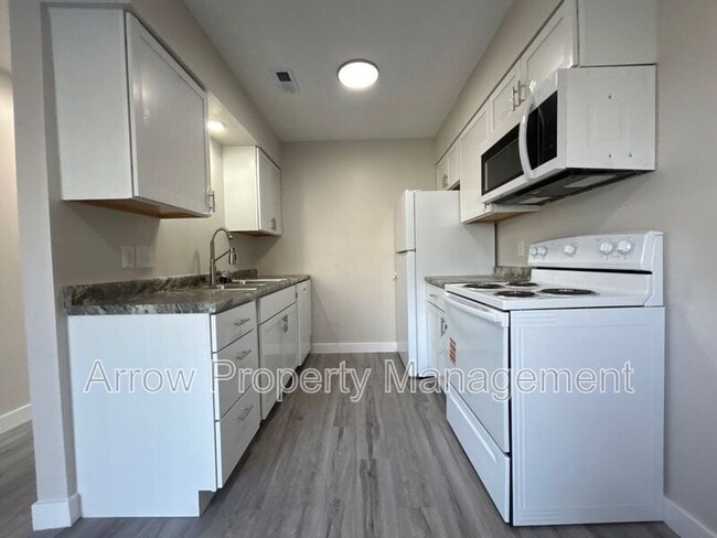 Photo - 1302 S Jackson St