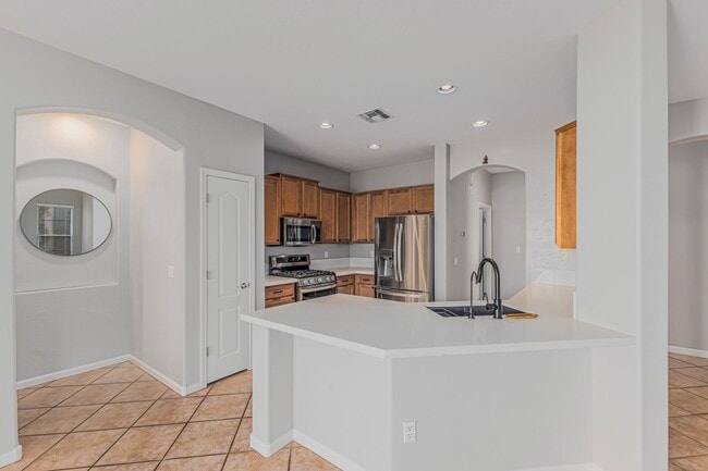 Photo - 2058 E Flint St