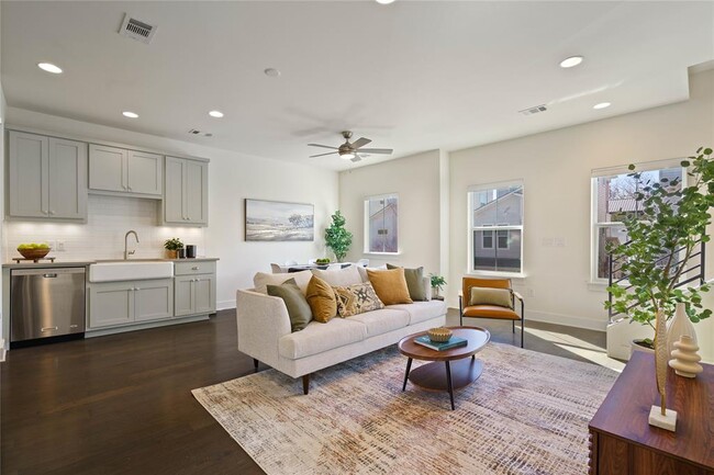Photo - 2708 Halcyon Dr Condo