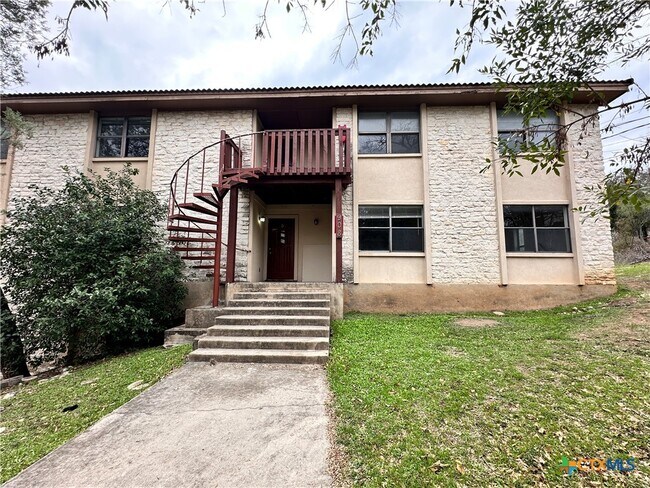 Photo - 906 N LBJ Dr Unit 6