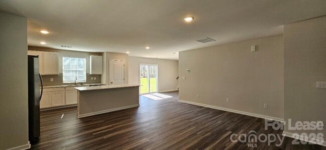 Photo - 1615 Cannonball Ln