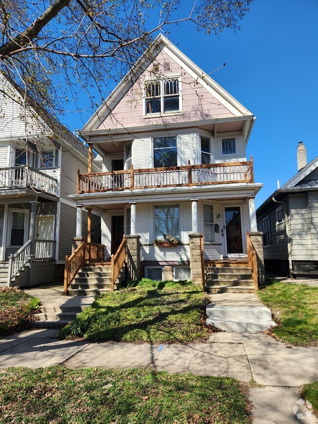 Building Photo - 2223 S Winchester St Rental