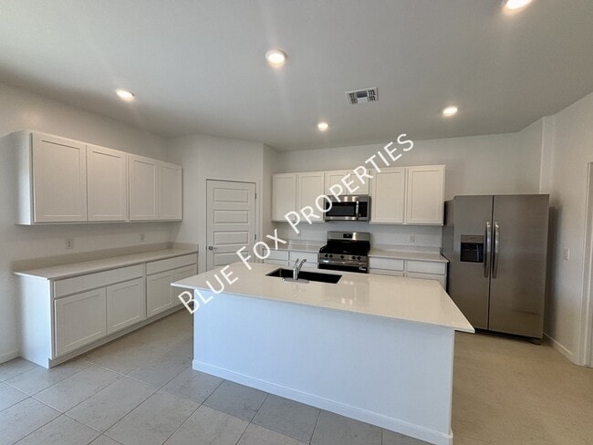 Photo - 10253 W Sumullen St