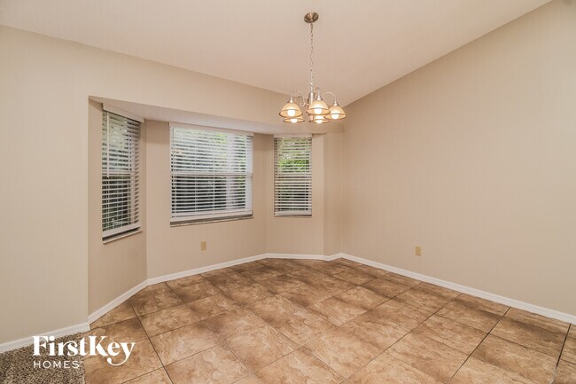 Photo - 1811 E Cooper Dr