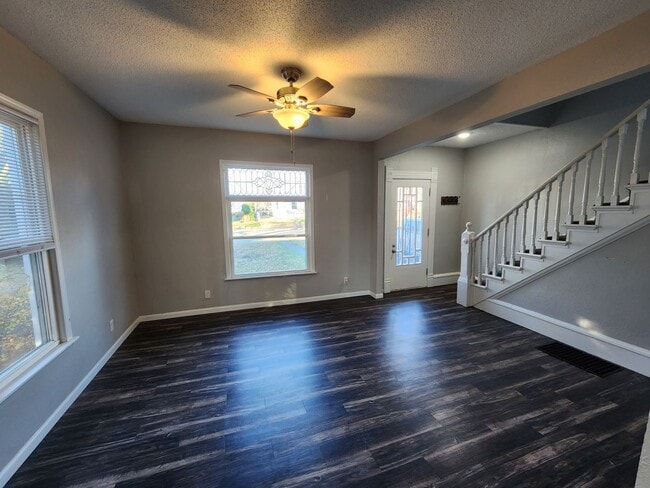 Photo - 4 bedroom house