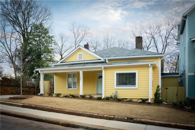 Photo - 1359 Finley St NE Casa